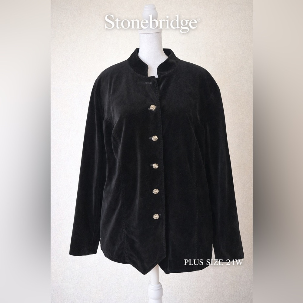 Vintage Stonebridge Black Velvetten Women's Blazer